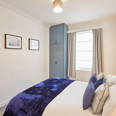 Host & - The Lookout Apartman Scarborough