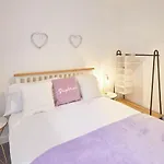 Host & - The Lookout *